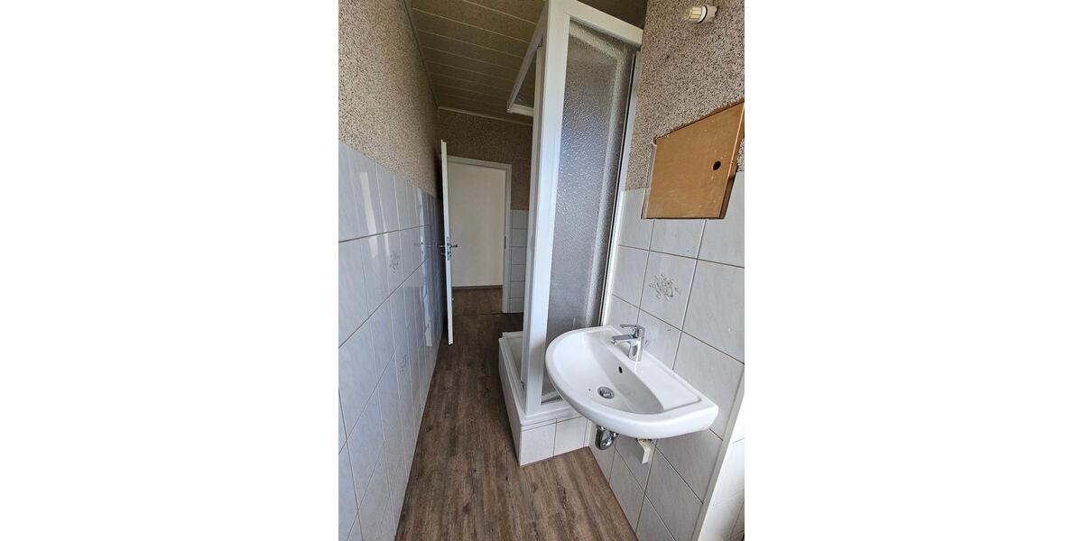 Etagenwohnung Malchin - 3 Zimmer, 54 m&sup2;, 400&euro; | Angebot:26125237