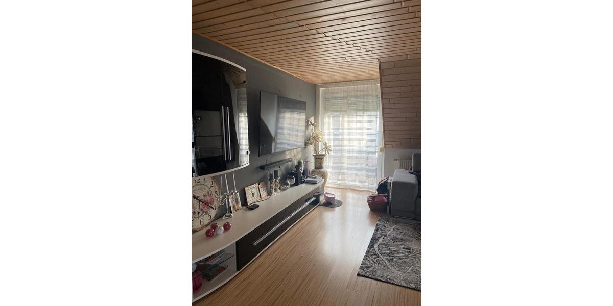 Maisonettenwohnung Vaihingen an der Enz - 4.5 Zimmer, 114 m&sup2;, 1.400&euro; | Angebot:25536449