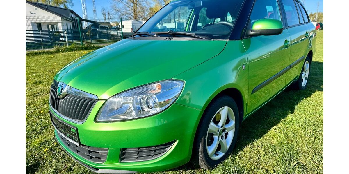 Skoda Fabia 128.377 km 4.300 &euro; Rostock 18147
