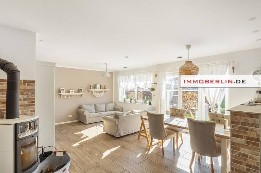 Bungalow Trebbin Klein Schulzendorf - 4 Zimmer, 140 m&sup2;, 590.000&euro; | Angebot:26305920