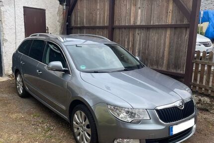 Skoda Superb 217.000 km 6.400 &euro; Hünstetten 65510