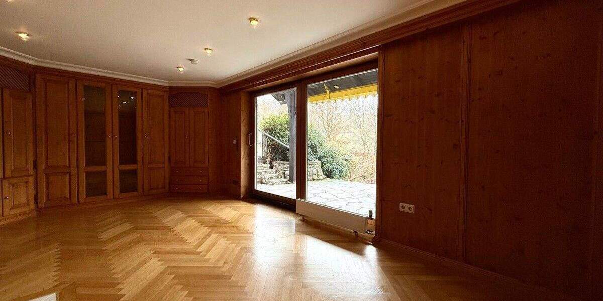 Einfamilienhaus Teublitz - 7 Zimmer, 163 m&sup2;, 1.250&euro; | Angebot:25051698