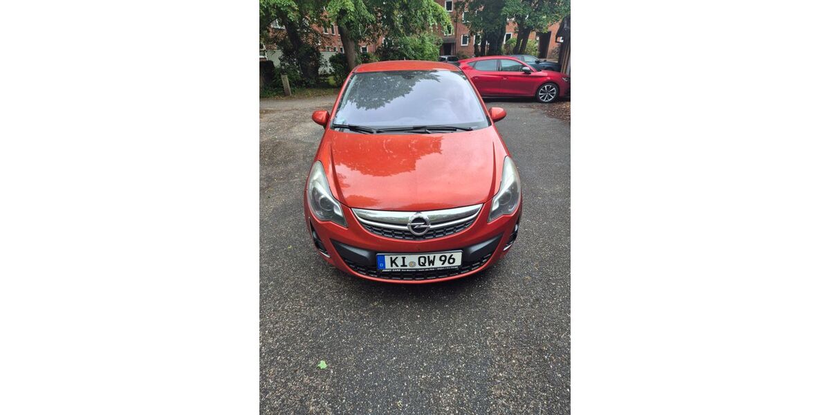 Opel Corsa 209.303 km 2.500 &euro; Kiel 24105