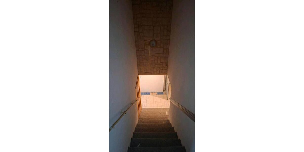 Bungalow Schiffweiler - 3 Zimmer, 120 m&sup2;, 200.000&euro; | Angebot:26412759