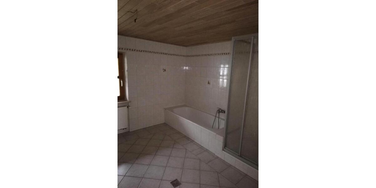 Bauernhaus, Landhaus Schwarzach - 8 Zimmer, 250 m&sup2;, 2.500&euro; | Angebot:26343567