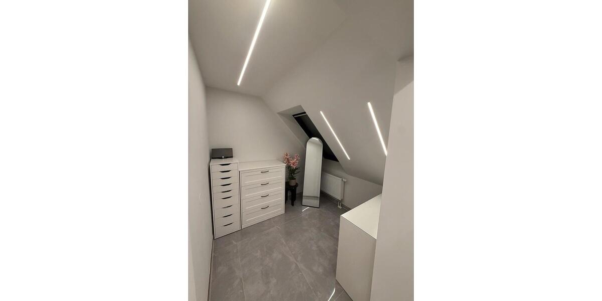 Einfamilienhaus Teltow - 4 Zimmer, 110 m&sup2;, 2.000&euro; | Angebot:24651036