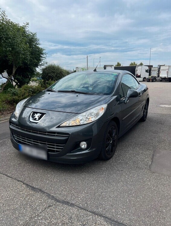 Peugeot 207 CC 135.500 km 7.000 € Magdeburg 39104