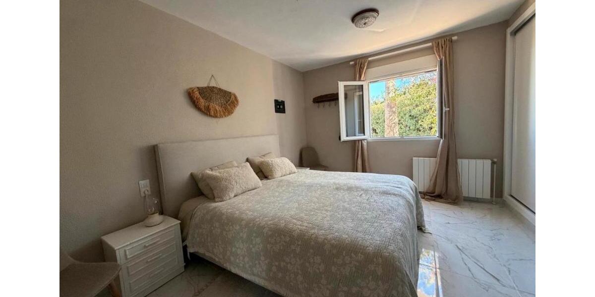 Ferienimmobilie Stuttgart - 250&euro; | Angebot:25881035