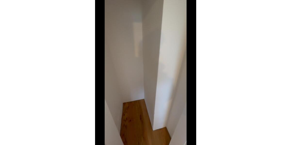 Hochparterre Höxter - 2 Zimmer, 80 m&sup2;, 660&euro; | Angebot:25149990