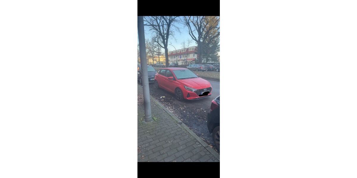 Hyundai i20 40.000 km 16.500 &euro; Berlin 12353