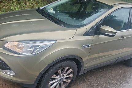 Ford Kuga 120.000 km 9.999 &euro; Fürth 90765