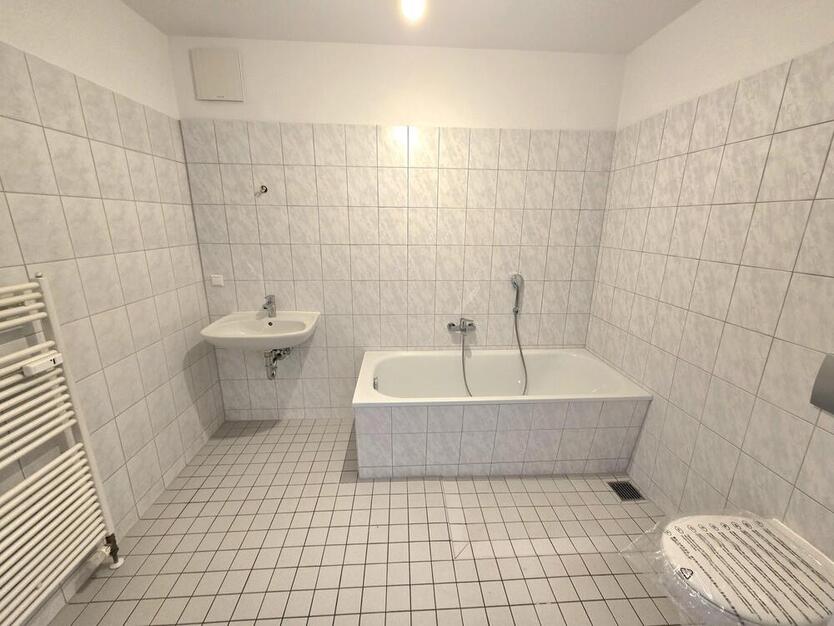 Großzügiges 3-Zimmer-Appartment in Seniorenwohnanlage auf dem Kaßberg!
