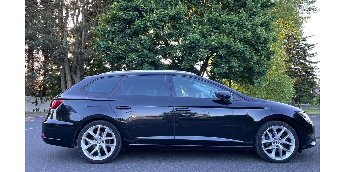 Seat Leon 176.200 km 9.500 &euro; Wurselen 52146