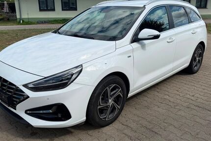 Hyundai i30 144.000 km 9.700 &euro; Groß Kreutz OT Jeserig 14550