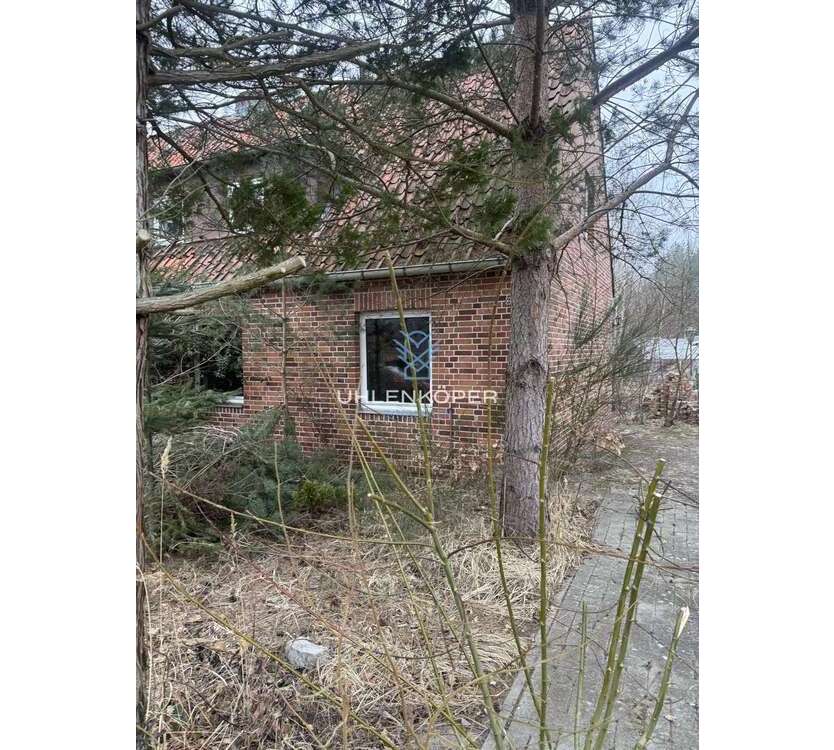 Haus zum Kaufen in Unterlüß 71.000 € 87 m²