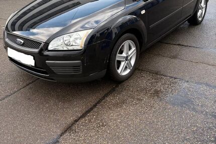Ford Focus 135.000 km 2.850 &euro; Reutlingen 72766
