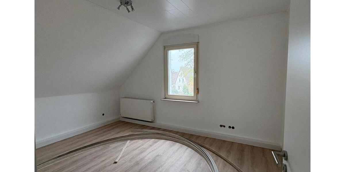 Einfamilienhaus Bad Oeynhausen Rehme - 6 Zimmer, 140 m&sup2;, 1.920&euro; | Angebot:26154318