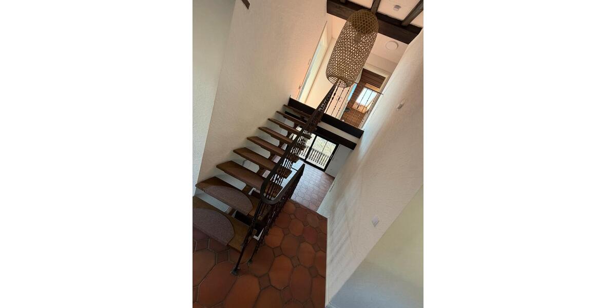 Einfamilienhaus Kusel - 10 Zimmer, 182 m&sup2;, 300.000&euro; | Angebot:26183932