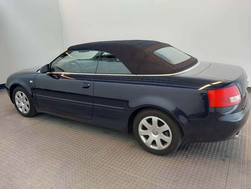 Audi A4 140.000 km 5.999 € Hamburg 20539