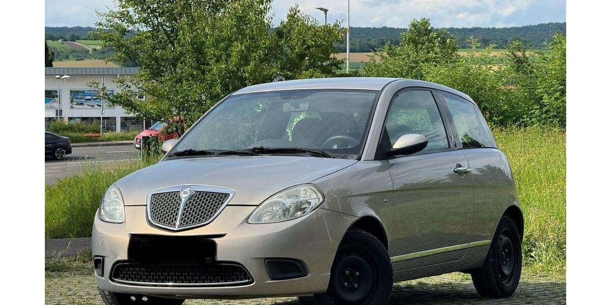 Lancia Ypsilon 186.000 km 1.800 &euro; Murr 71711