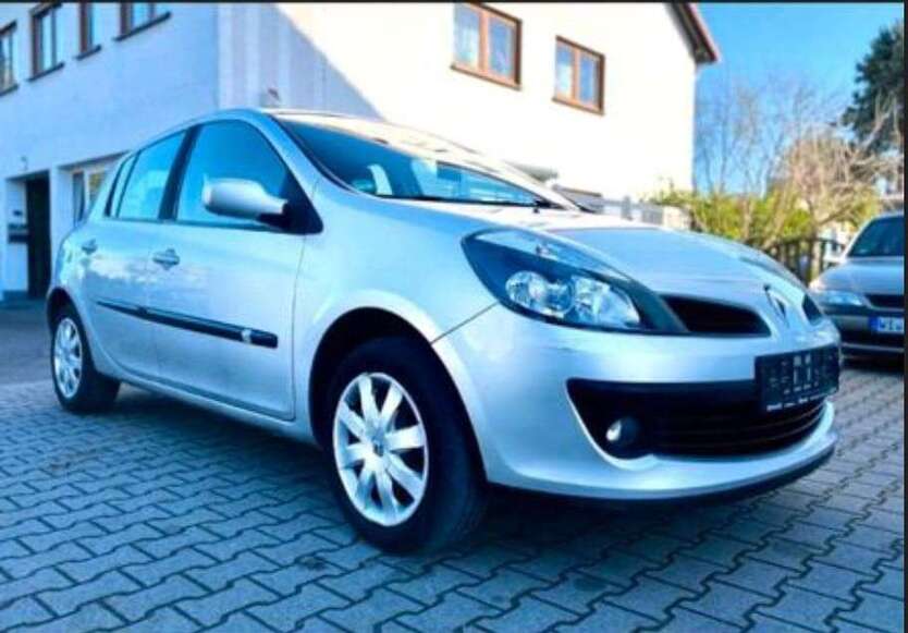 Renault Clio 152.900 km 2.000 € Kelkheim (Taunus) 65779