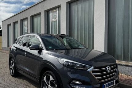 Hyundai TUCSON 110.362 km 17.500 € Bernburg 06406