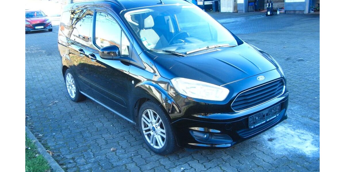 Ford Tourneo Courier 96.000 km 8.750 € Bad Lauterberg 37431