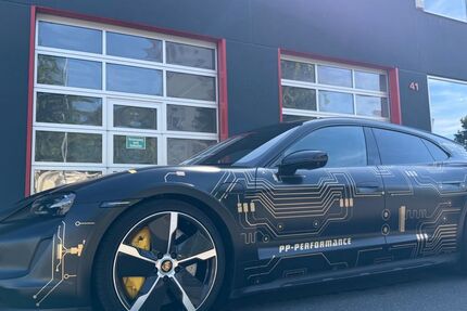 Porsche Taycan 36.000 km 98.500 &euro; Bad Mergentheim 97980