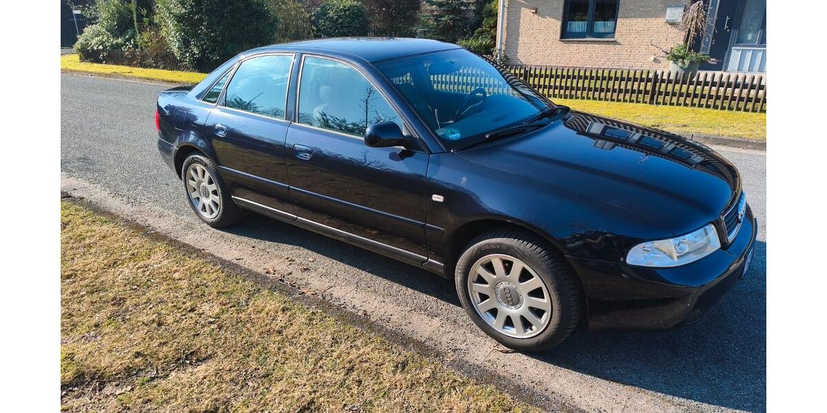 Audi A4 218.000 km 2.500 &euro; Bötersen 27367