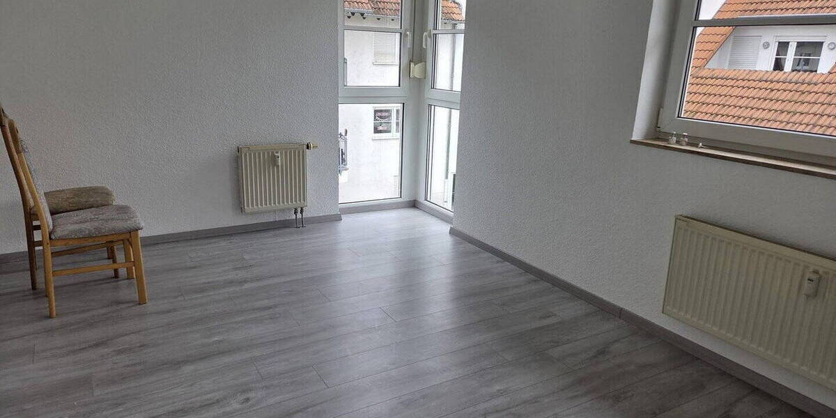 Etagenwohnung Worms Neuhausen - 2 Zimmer, 52 m&sup2;, 595&euro; | Angebot:26740720