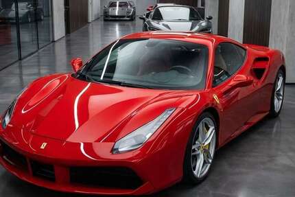 Ferrari 488 19.917 km 279.555 &euro; Villingen-Schwenningen 78054