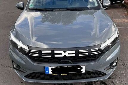 Dacia Sandero 50.000 km 13.200 &euro; Felsberg 34587