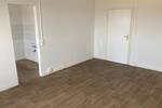 Etagenwohnung Gera Innenstadt - 3 Zimmer, 64 m&sup2;, 355&euro; | Angebot:26902624