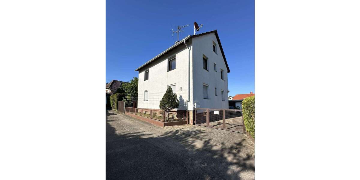 Einfamilienhaus Karlsbad - 8 Zimmer, 162 m&sup2;, 465.000&euro; | Angebot:24849445