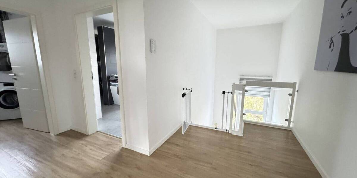 Einfamilienhaus Wassertrüdingen - 5 Zimmer, 196 m&sup2;, 679.000&euro; | Angebot:25669191