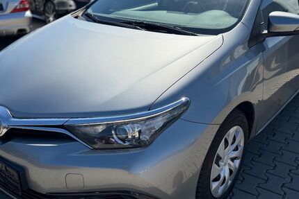 Toyota Auris 150.000 km 8.499 &euro; Schifferstadt 67105