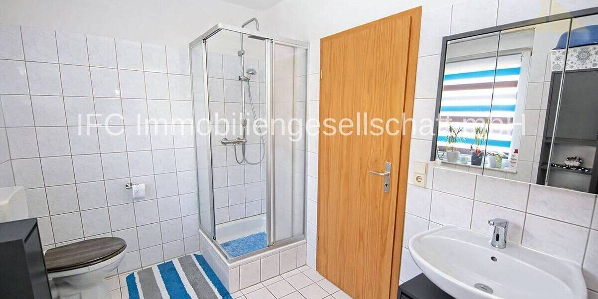 Etagenwohnung Dessau-Roßlau Rodleben - 3 Zimmer, 75 m&sup2;, 78.000&euro; | Angebot:26208248