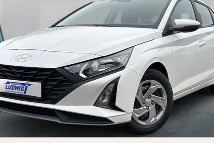 Hyundai i20 3.500 km 16.900 &euro; Idstein 65510