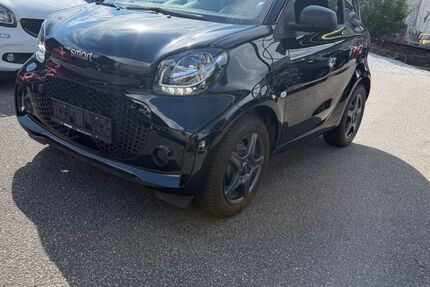 Smart ForTwo 6.450 km 12.790 &euro; Lübeck 23554