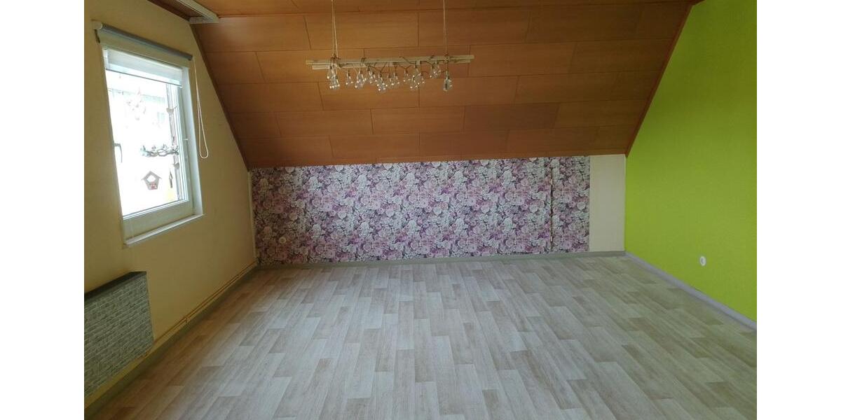 Einfamilienhaus Bad Hersfeld - 6 Zimmer, 131 m&sup2;, 215.000&euro; | Angebot:26429586