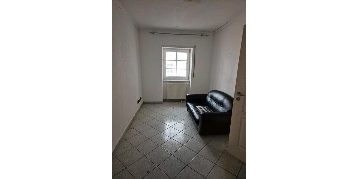 Etagenwohnung Böhl-Iggelheim Iggelheim - 4 Zimmer, 120 m&sup2;, 1.300&euro; | Angebot:24826717