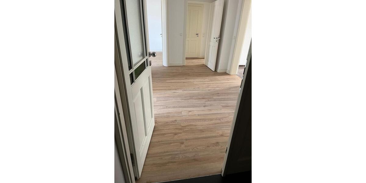 Etagenwohnung Wilhelmshaven - 4 Zimmer, 106 m&sup2;, 239.000&euro; | Angebot:26712121
