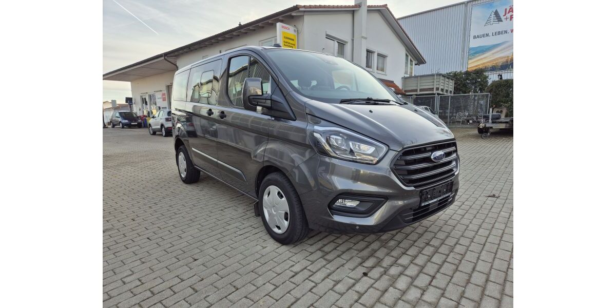 Ford Transit Custom 14.000 km 38.190 € Niedereschach 78078