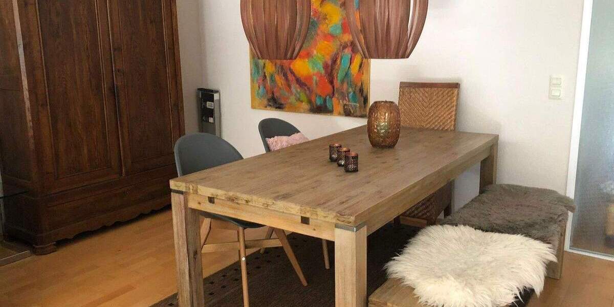 Etagenwohnung Krefeld Cracau - 3 Zimmer, 101 m&sup2;, 1.150&euro; | Angebot:25659232