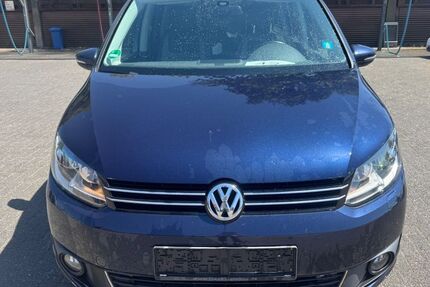 VW Touran 205.000 km 8.900 &euro; Alsdorf 52477