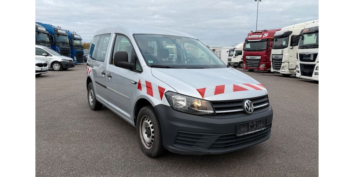 VW Caddy 210.000 km 10.353 &euro; Hamburg 21031