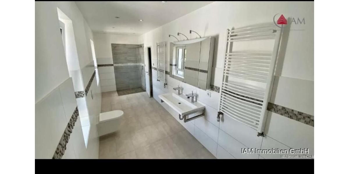 Dachgeschoßwohnung Hanau - 3 Zimmer, 114 m&sup2;, 1.590&euro; | Angebot:24356593