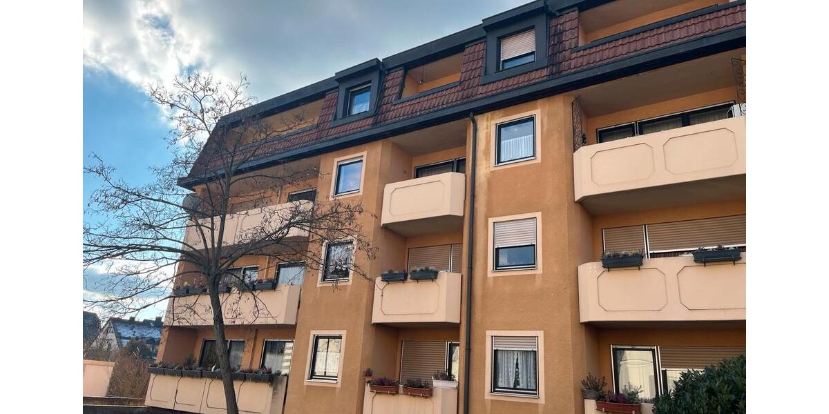 Privatverkauf: moderne 2-Zi-Whg. mit gr. Balkon in zentraler Lage 2 zimmer