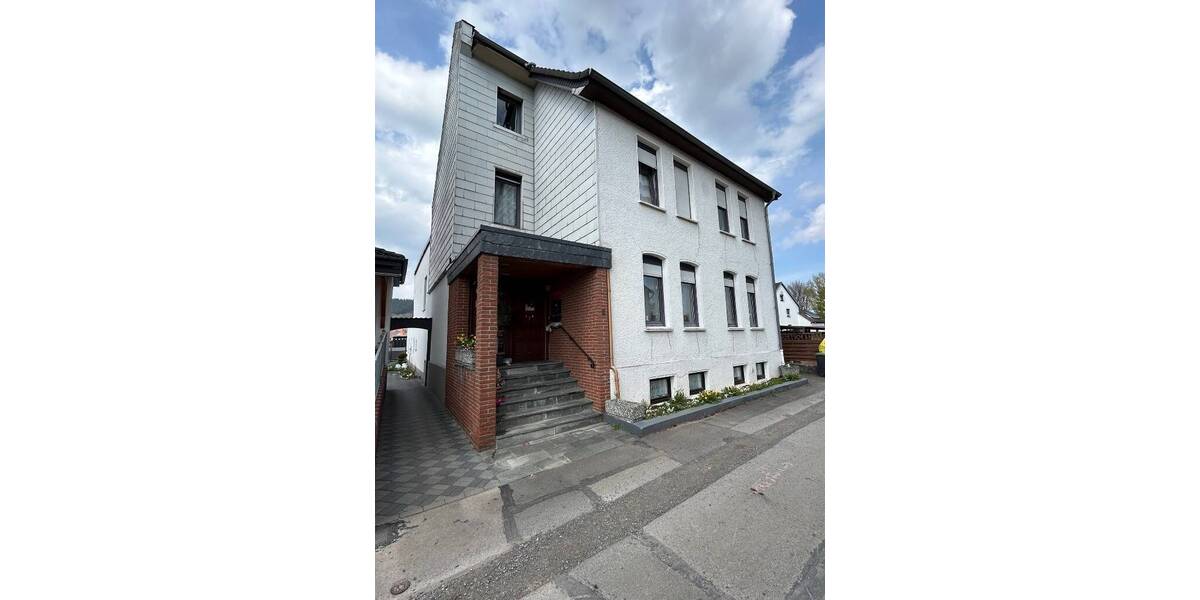 Mehrfamilienhaus, Wohnhaus Aerzen Groß Berkel - 8 Zimmer, 205 m&sup2;, 150.000&euro; | Angebot:26188253