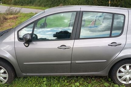 Renault Modus 178.000 km 3.900 &euro; Blomnath 23823